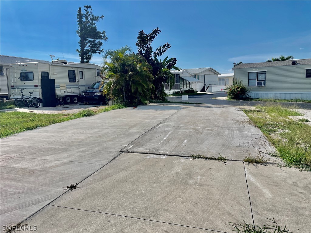 11731 Bubble Shell Drive Fort Myers FL 33908 223057557 image1