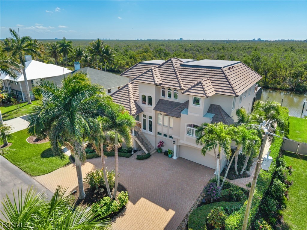 11731 Isle Of Palms Drive Fort Myers Beach FL 33931 2026008716 image1