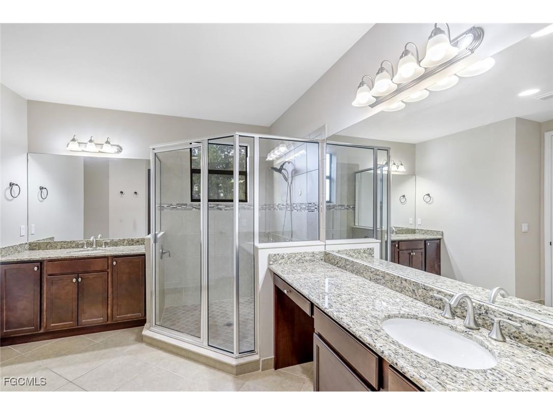 11732 Meadowrun Circle Fort Myers FL 33913 2025018949 image18