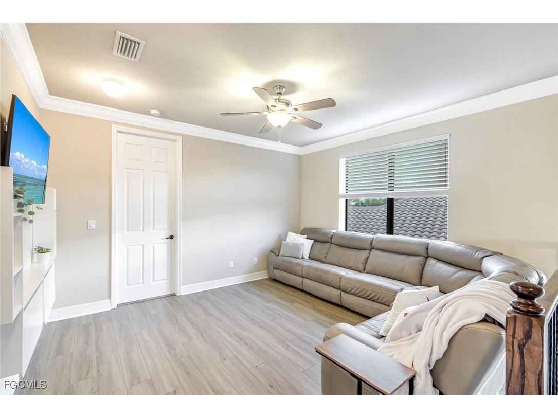 11732 Meadowrun Circle Fort Myers FL 33913 2025018949 image20