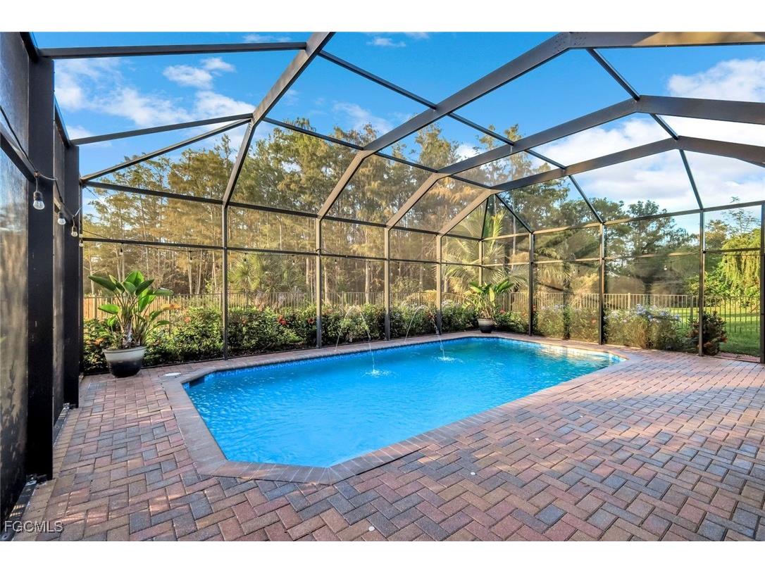 11732 Meadowrun Circle Fort Myers FL 33913 2025018949 image33