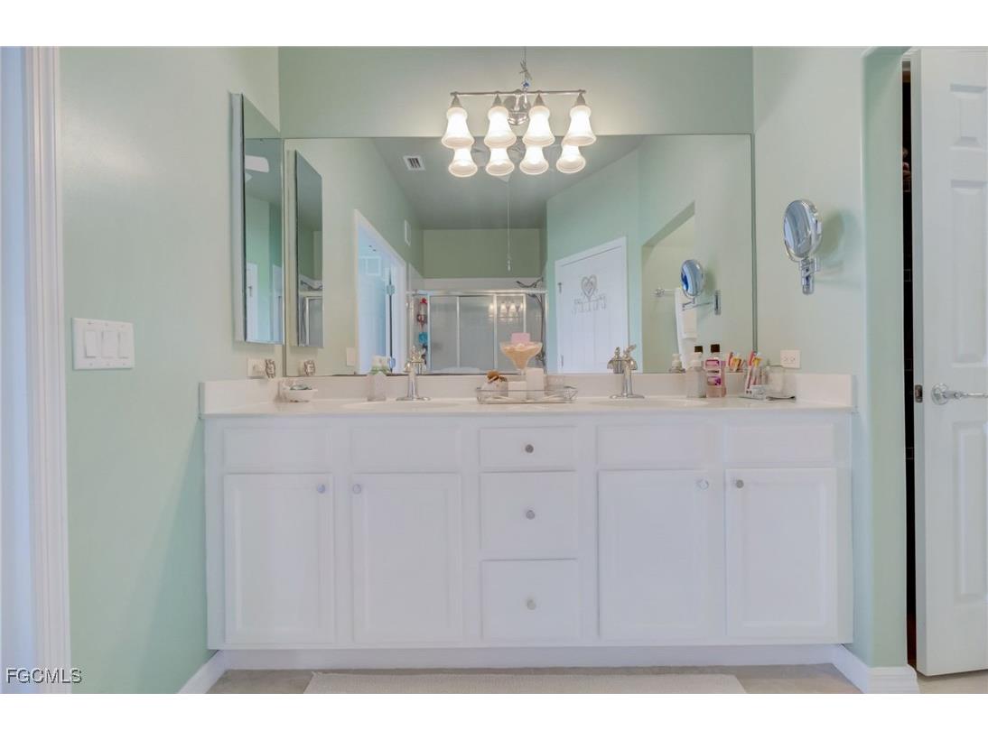 11741 Pasetto Lane #404 Fort Myers FL 33908 2025004832 image26