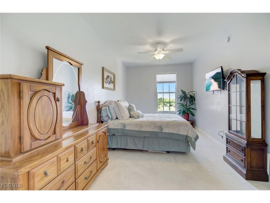 11741 Pasetto Lane #404 Fort Myers FL 33908 2025004832 image32