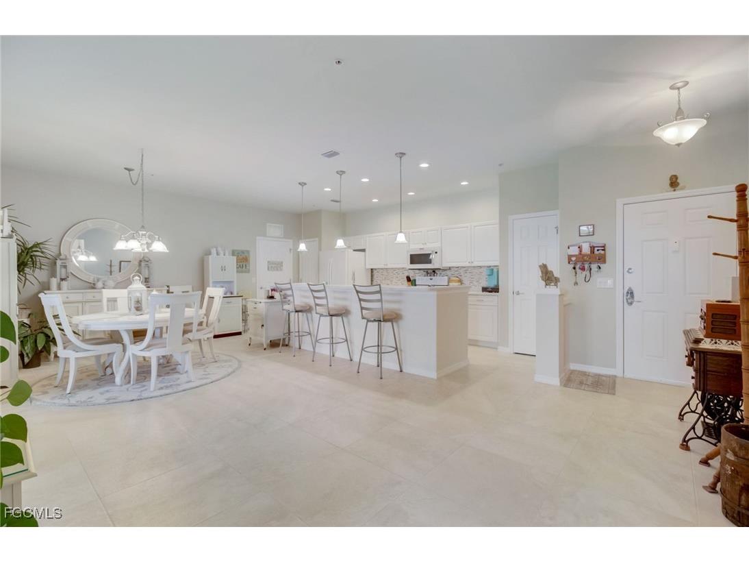 11741 Pasetto Lane #404 Fort Myers FL 33908 2025004832 image6