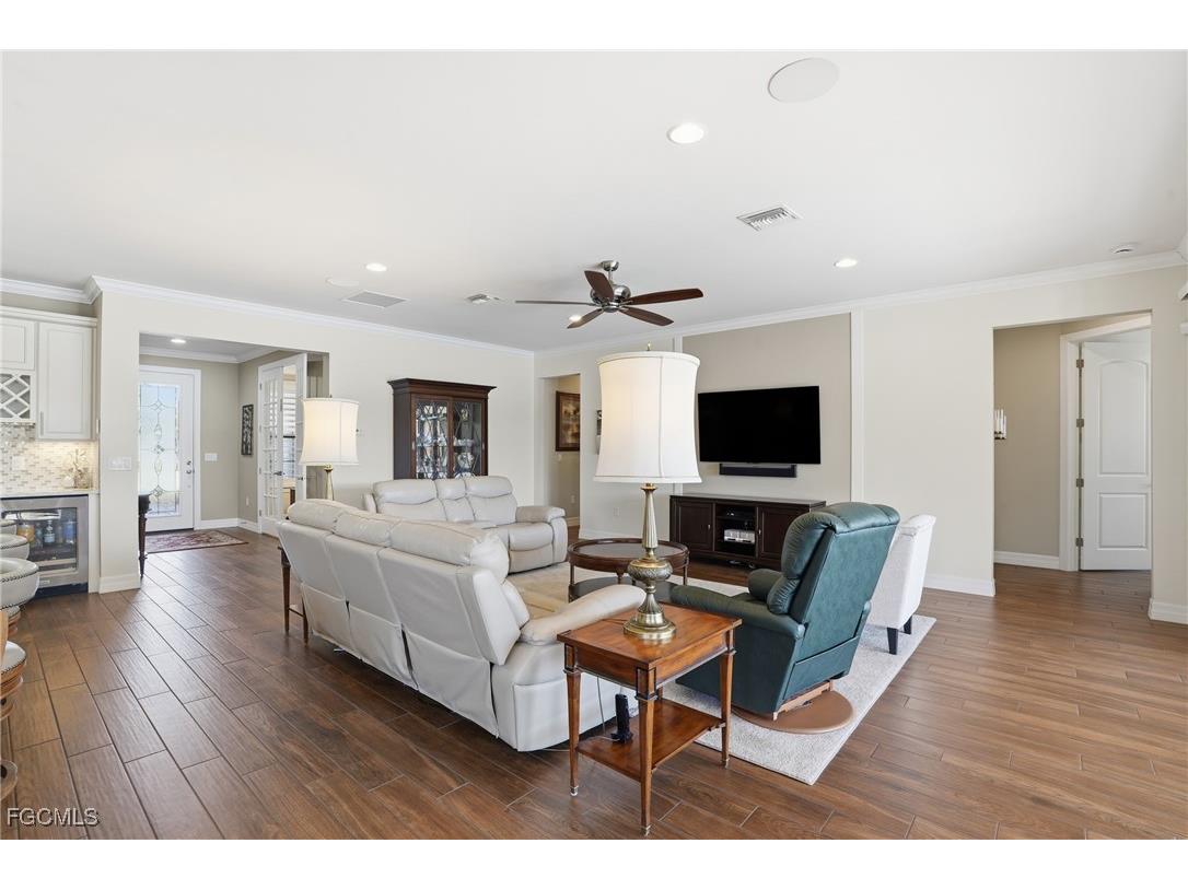 11745 Bowes Circle Fort Myers FL 33913 2025019147 image16