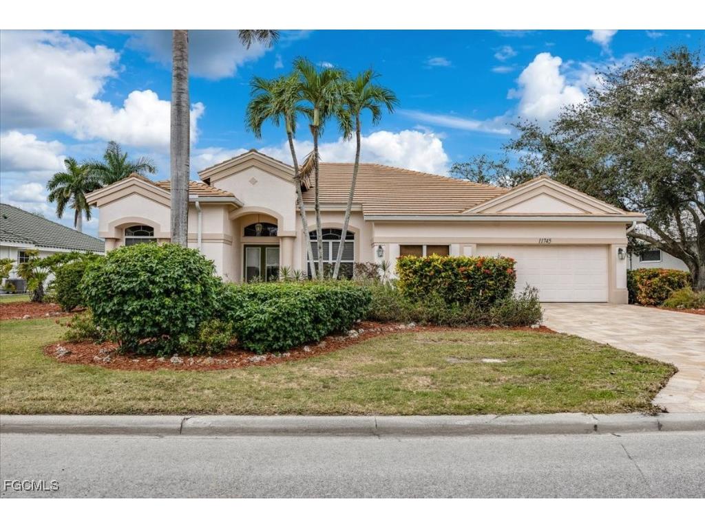 11745 Longshore Way E Naples FL 34119 2025006925 image1