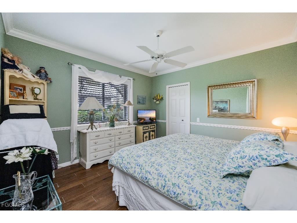 11745 Longshore Way E Naples FL 34119 2025006925 image10