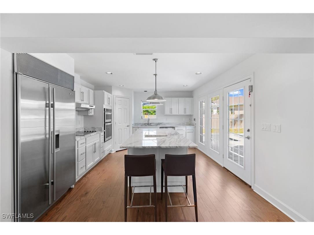 1175 9th Avenue N Naples FL 34102 225074476 image1