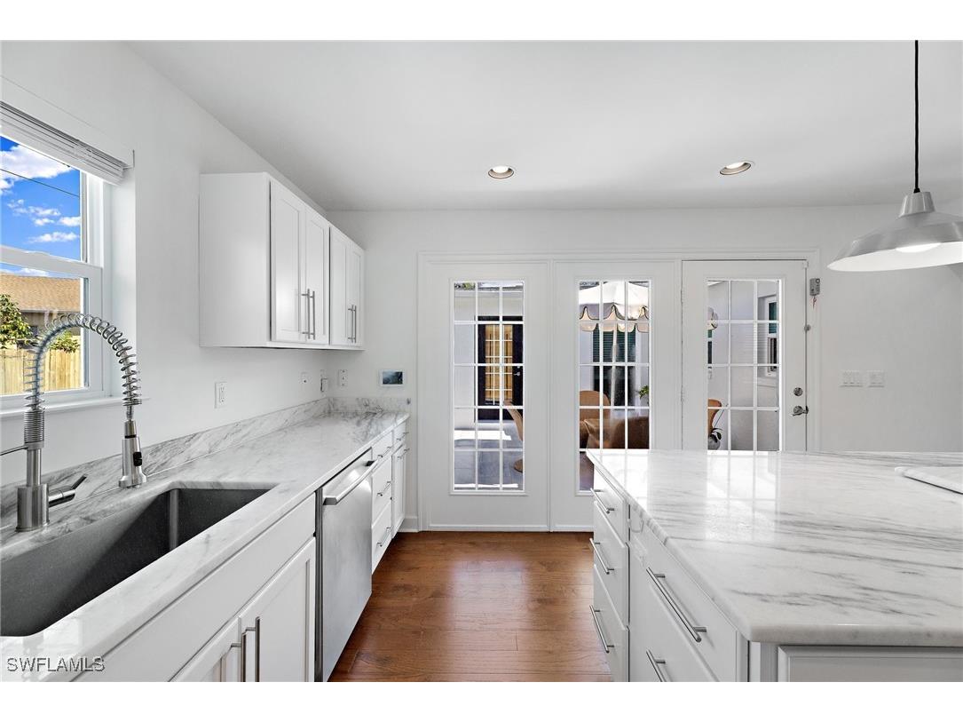 1175 9th Avenue N Naples FL 34102 225074476 image15