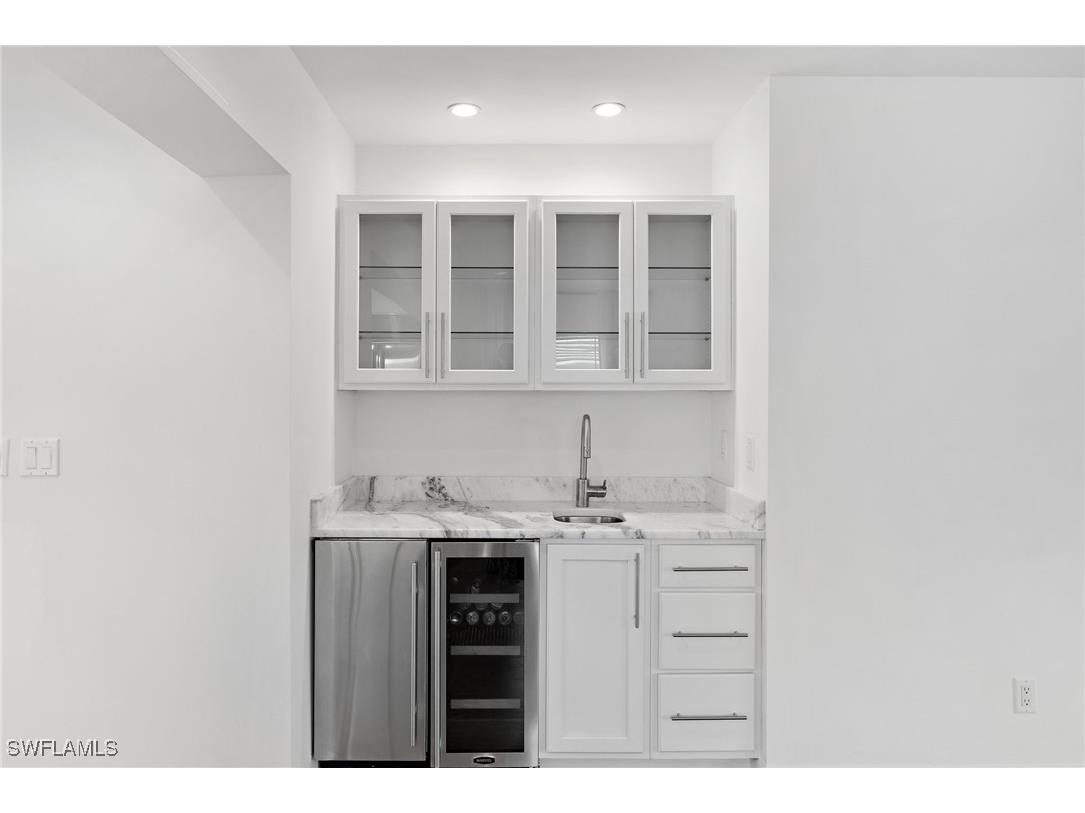 1175 9th Avenue N Naples FL 34102 225074476 image18