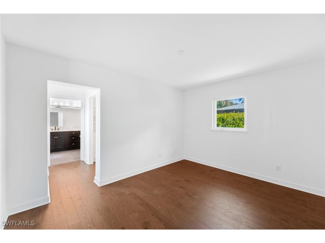 1175 9th Avenue N Naples FL 34102 225074476 image19