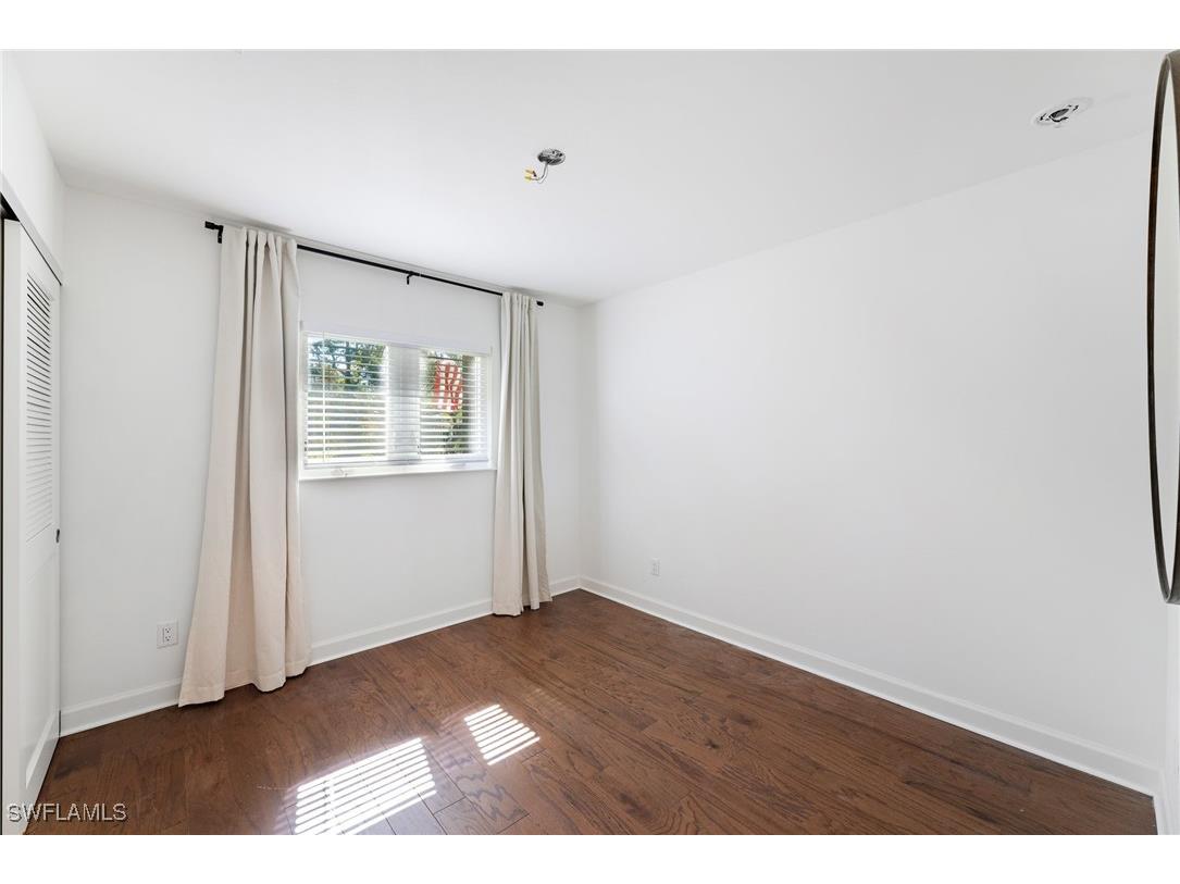 1175 9th Avenue N Naples FL 34102 225074476 image20