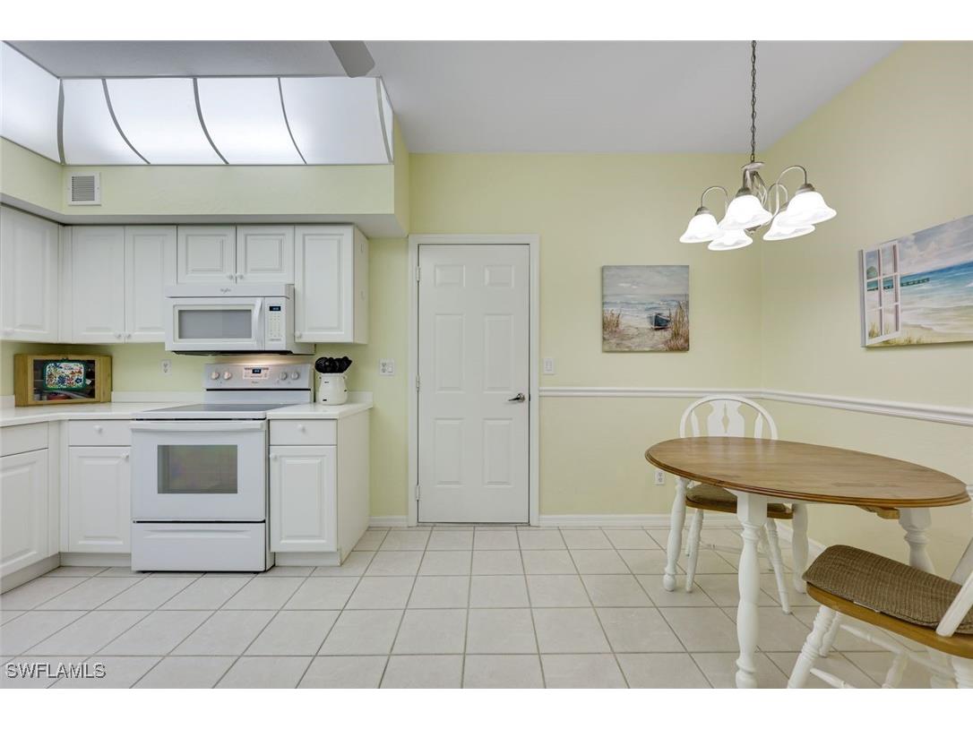 1175 Partridge Lane #102 Naples FL 34104 225021220 image7
