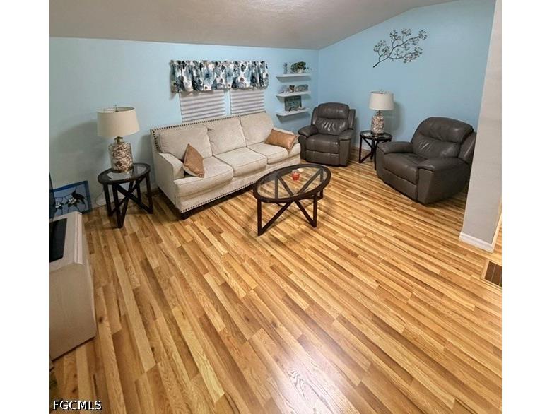 11751 Oakdale Drive Fort Myers FL 33908 2026024170 image6