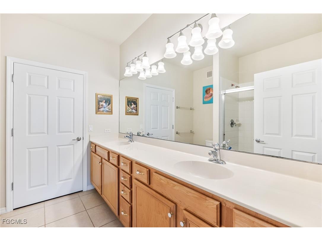 11751 Pasetto Lane #202 Fort Myers FL 33908 2025015808 image10
