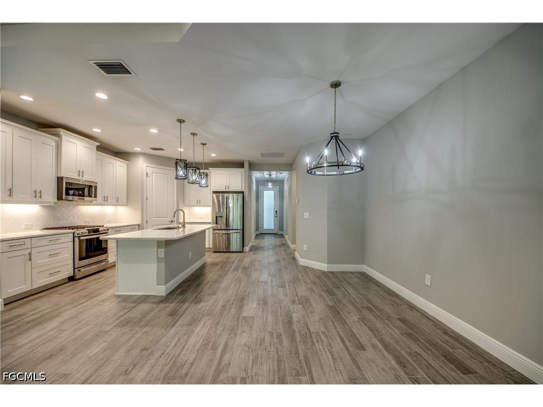 11759 Solano Drive Fort Myers FL 33966 2026027854 image7
