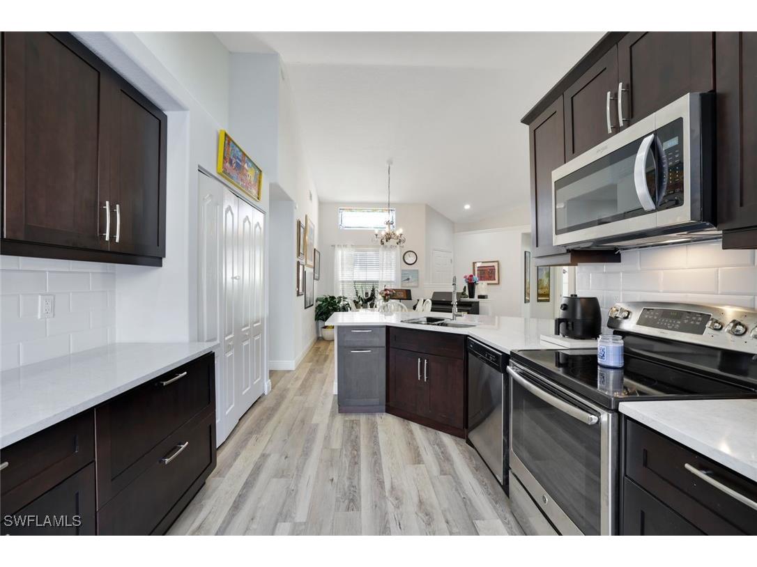 1176 Silverstrand Drive Naples FL 34110 224103647 image1