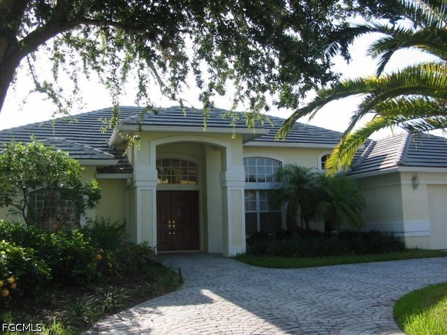 11761 Pinewood Lakes Drive Fort Myers FL 33913 2026026268 image1