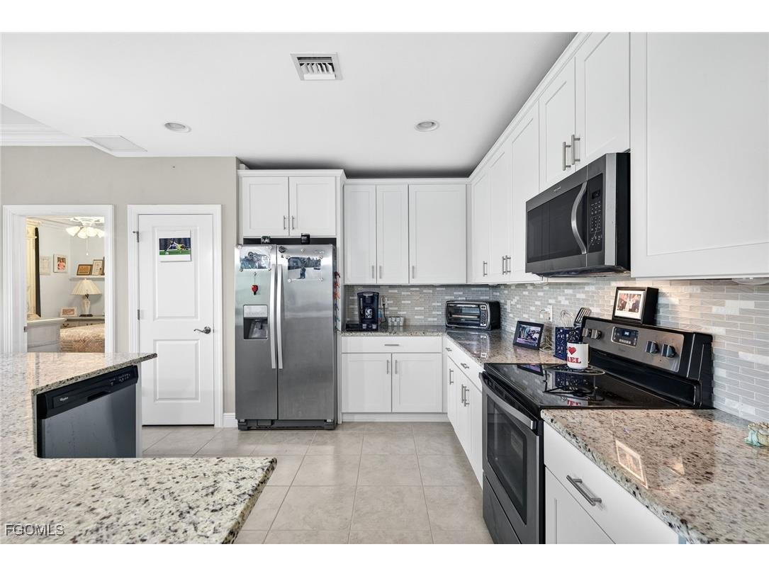 11765 Grand Belvedere Way #102 Fort Myers FL 33913 2026005075 image9