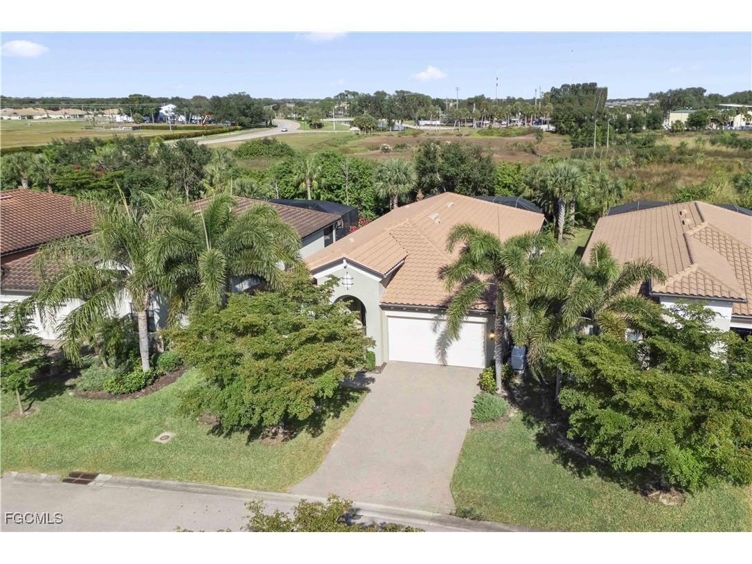 11767 Timbermarsh Court Fort Myers FL 33913 2025021020 image4