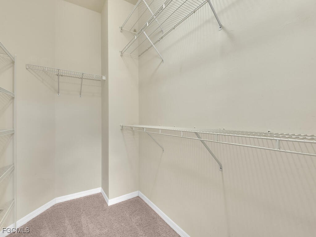 11771 Pinewood Lakes Drive Fort Myers FL 33913 2025010251 image27