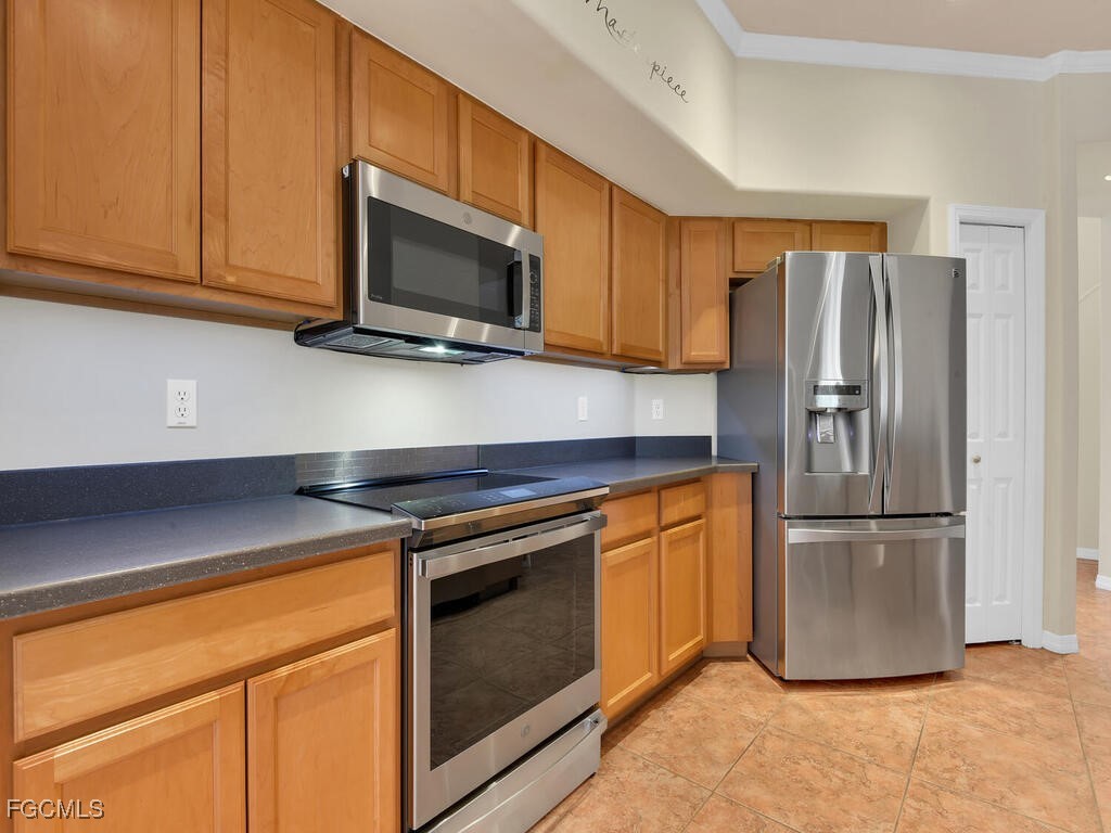 11771 Pinewood Lakes Drive Fort Myers FL 33913 2025010251 image6