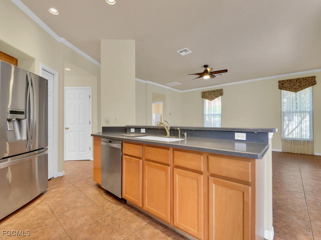 11771 Pinewood Lakes Drive Fort Myers FL 33913 2025010251 image7