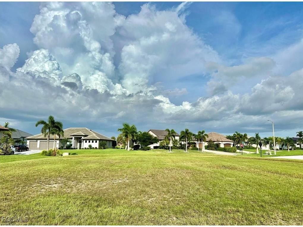 11771 Royal Tee Circle Cape Coral FL 33991 2025008435 image4