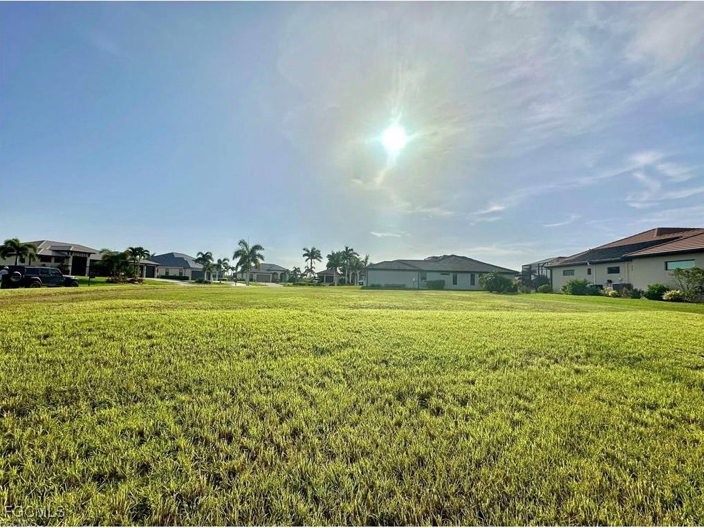 11771 Royal Tee Circle Cape Coral FL 33991 2025008435 image5