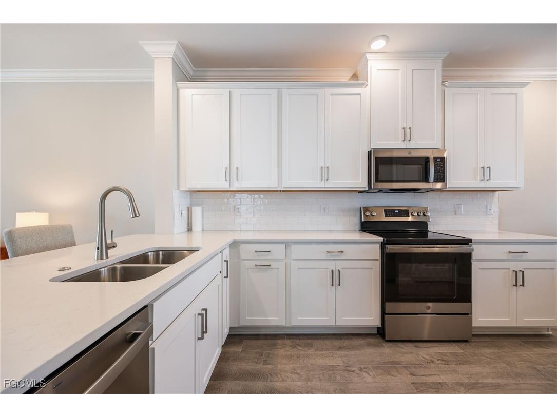 11771 Venetian Lagoon Drive #101 Fort Myers FL 33913 2025017716 image5