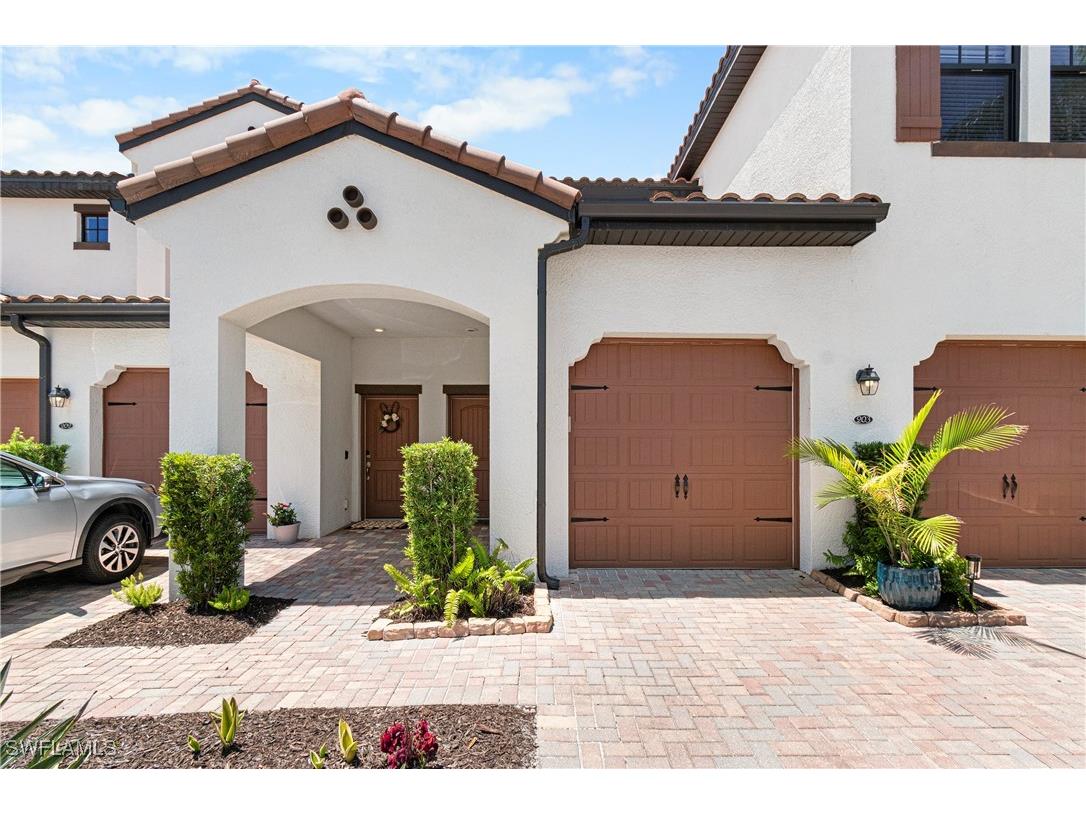 11776 Grand Belvedere Way #203 Fort Myers FL 33913 225037806 image1