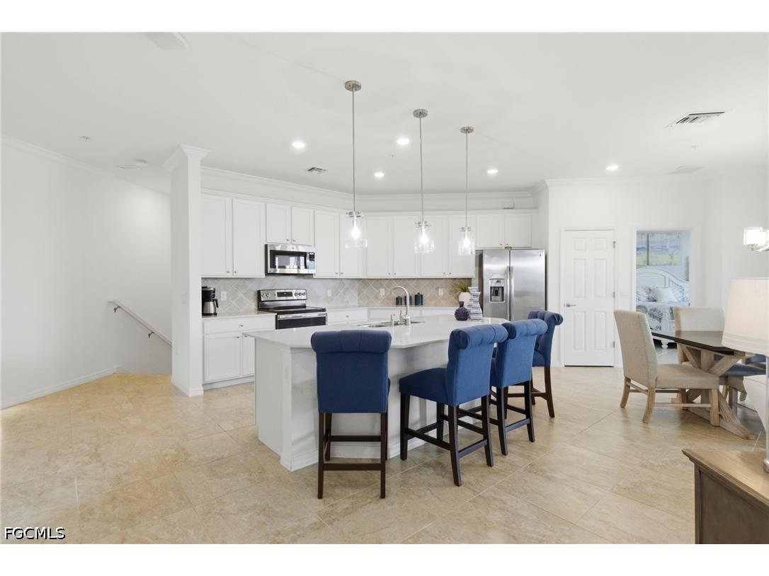 11781 Grand Belvedere Way Fort Myers FL 33913 2026018858 image7