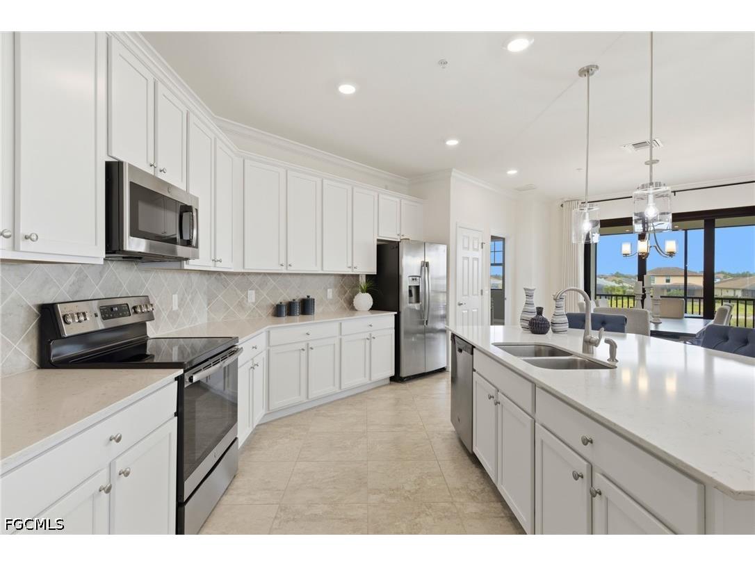 11781 Grand Belvedere Way Fort Myers FL 33913 2026018858 image9