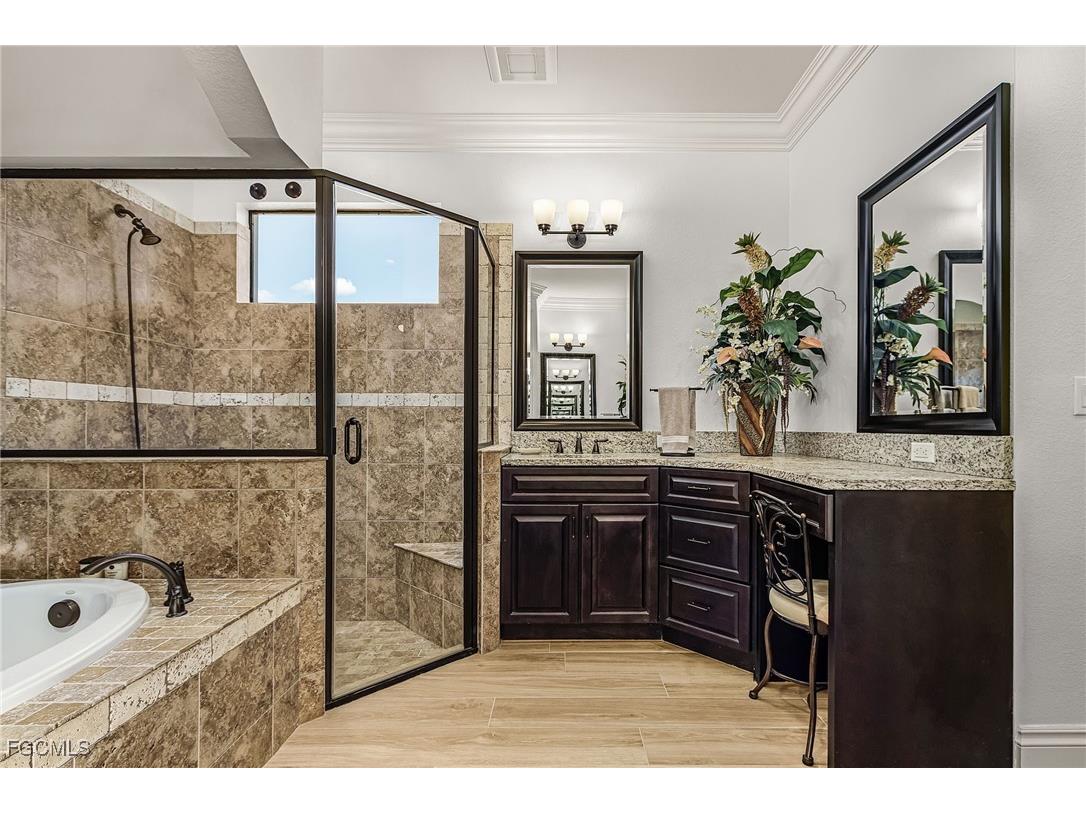 11781 Lady Anne Circle Cape Coral FL 33991 2026001031 image26