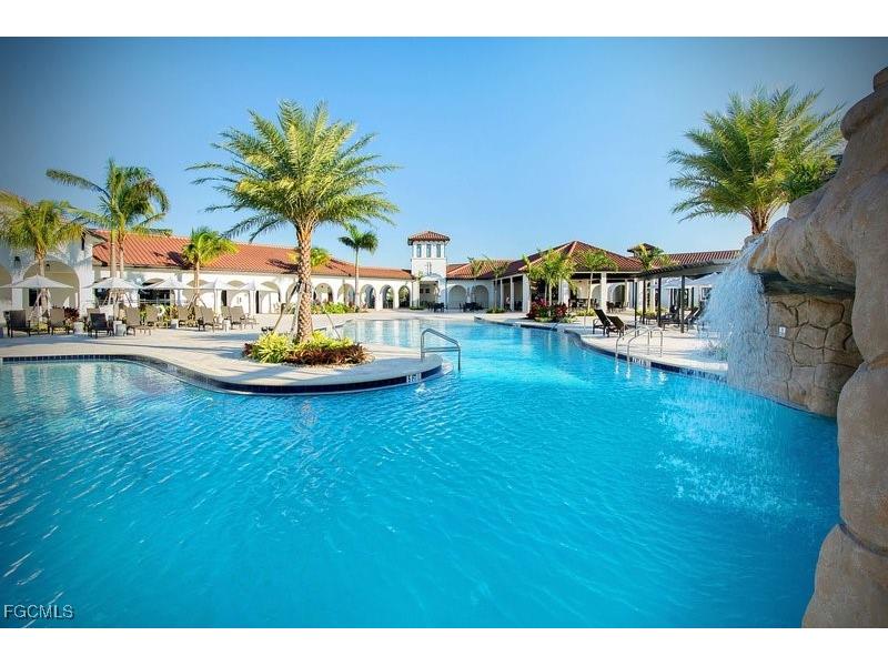 11784 Grand Belvedere Way #202 Fort Myers FL 33913 2025014648 image1