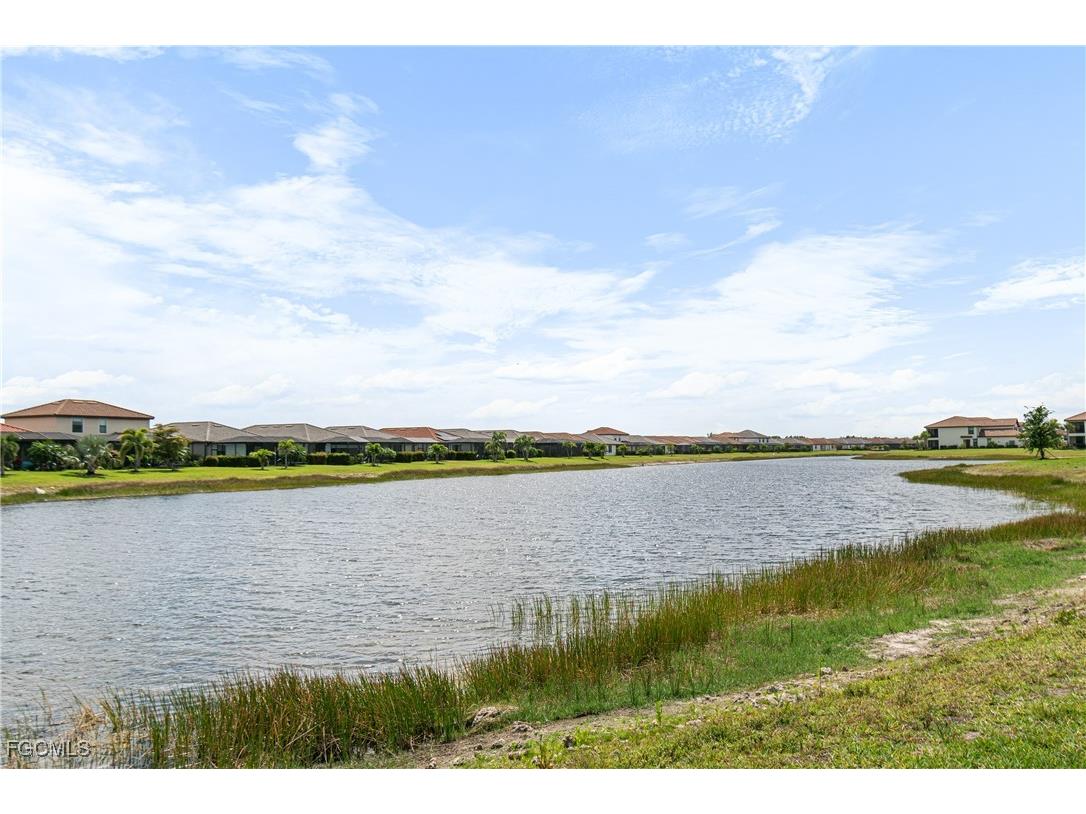 11785 Grand Belvedere Way #102 Fort Myers FL 33913 2025013670 image32