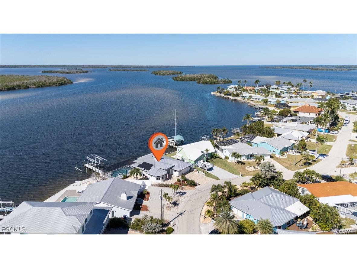 11787 Island Avenue Matlacha FL 33993 2025020598 image31