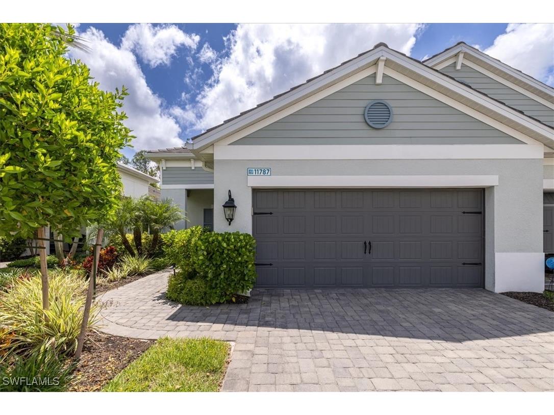 11787 Solano Drive N Fort Myers FL 33966 224074835 image1