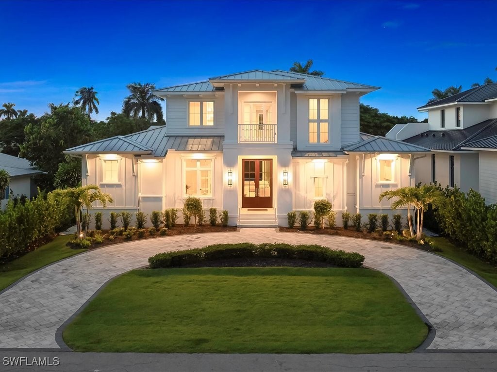 1179 Broad Avenue N Naples FL 34102 225069421 image1