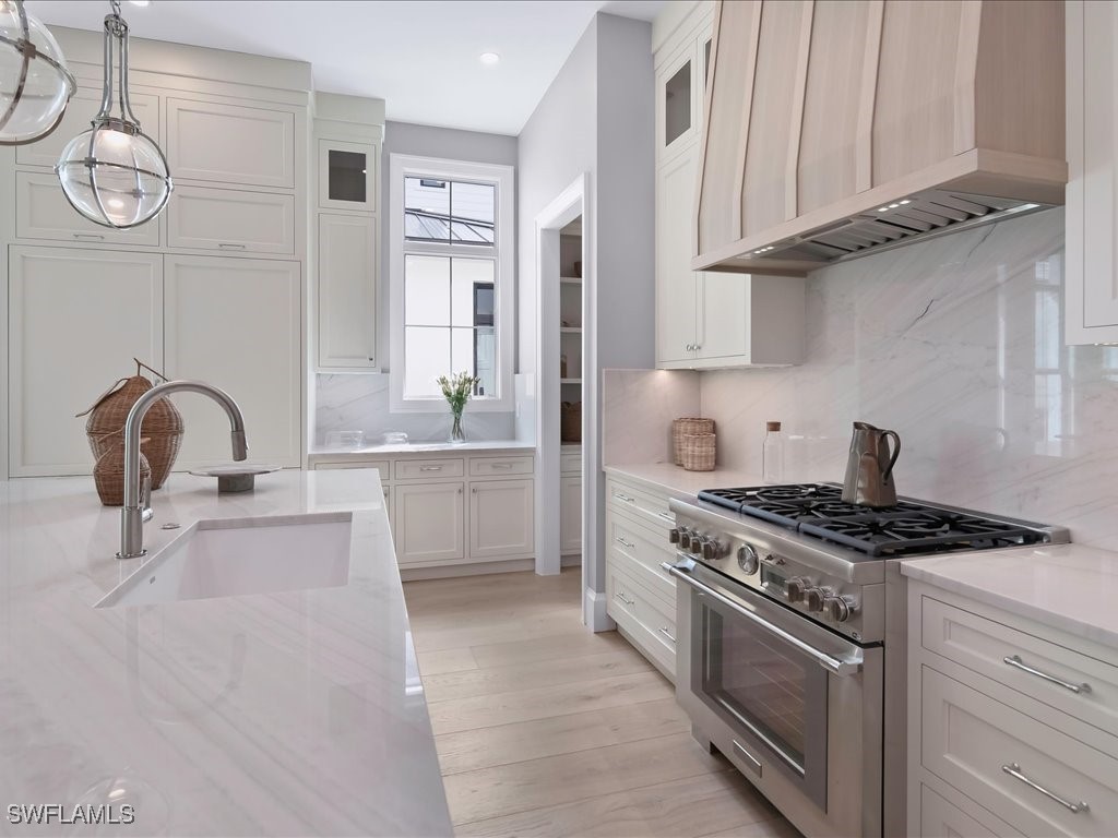 1179 Broad Avenue N Naples FL 34102 225069421 image19