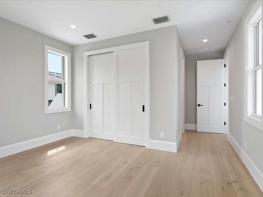 1179 Broad Avenue N Naples FL 34102 225069421 image38