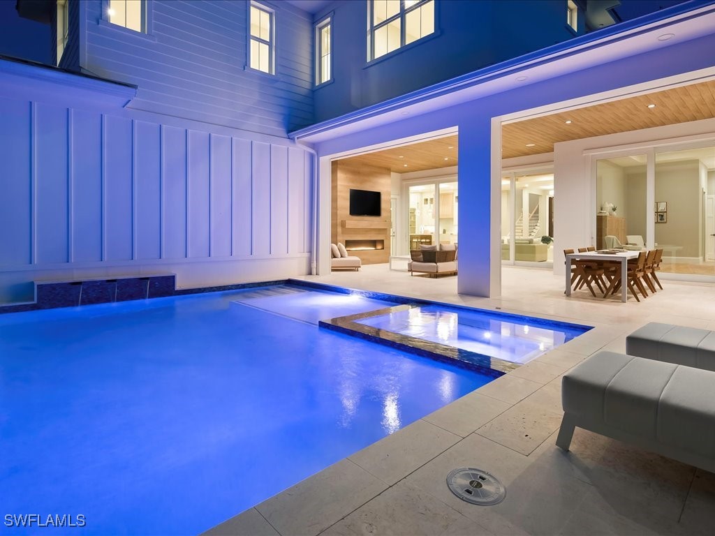 1179 Broad Avenue N Naples FL 34102 225069421 image8