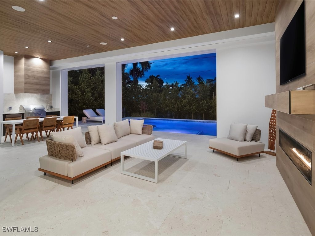 1179 Broad Avenue N Naples FL 34102 225069421 image9