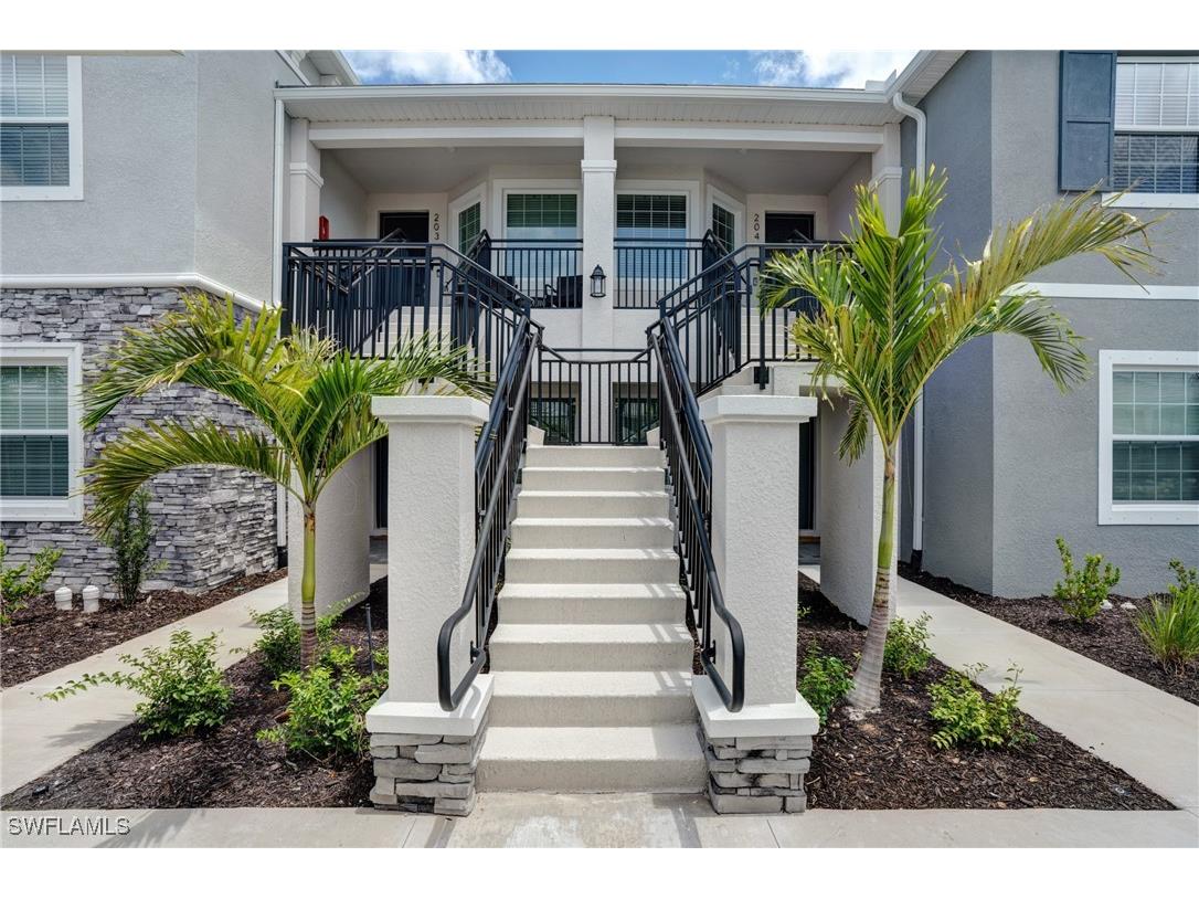 11790 Venetian Lagoon Drive #104 Fort Myers FL 33913 225049461 image2
