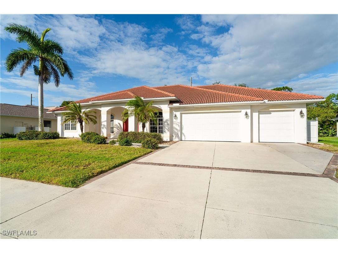 118 Abercrombie Avenue Englewood FL 34223 225077422 image1