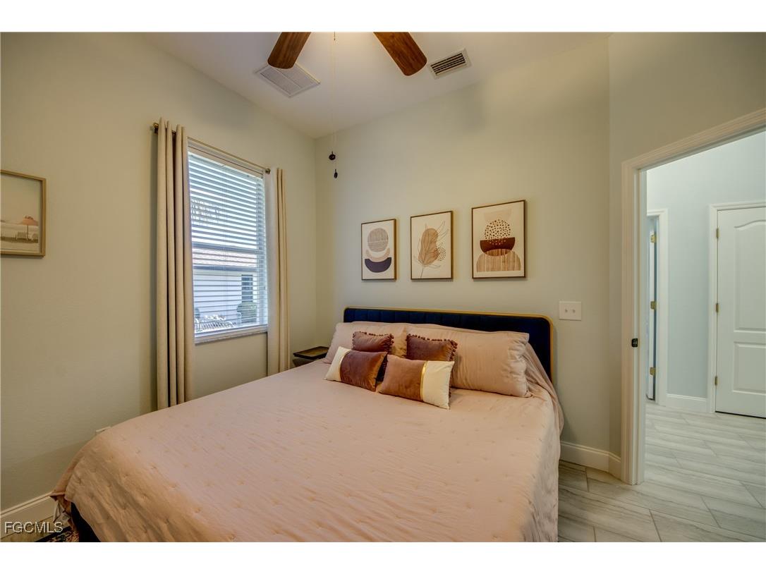 118 NE 21st Avenue Cape Coral FL 33909 2025004261 image28