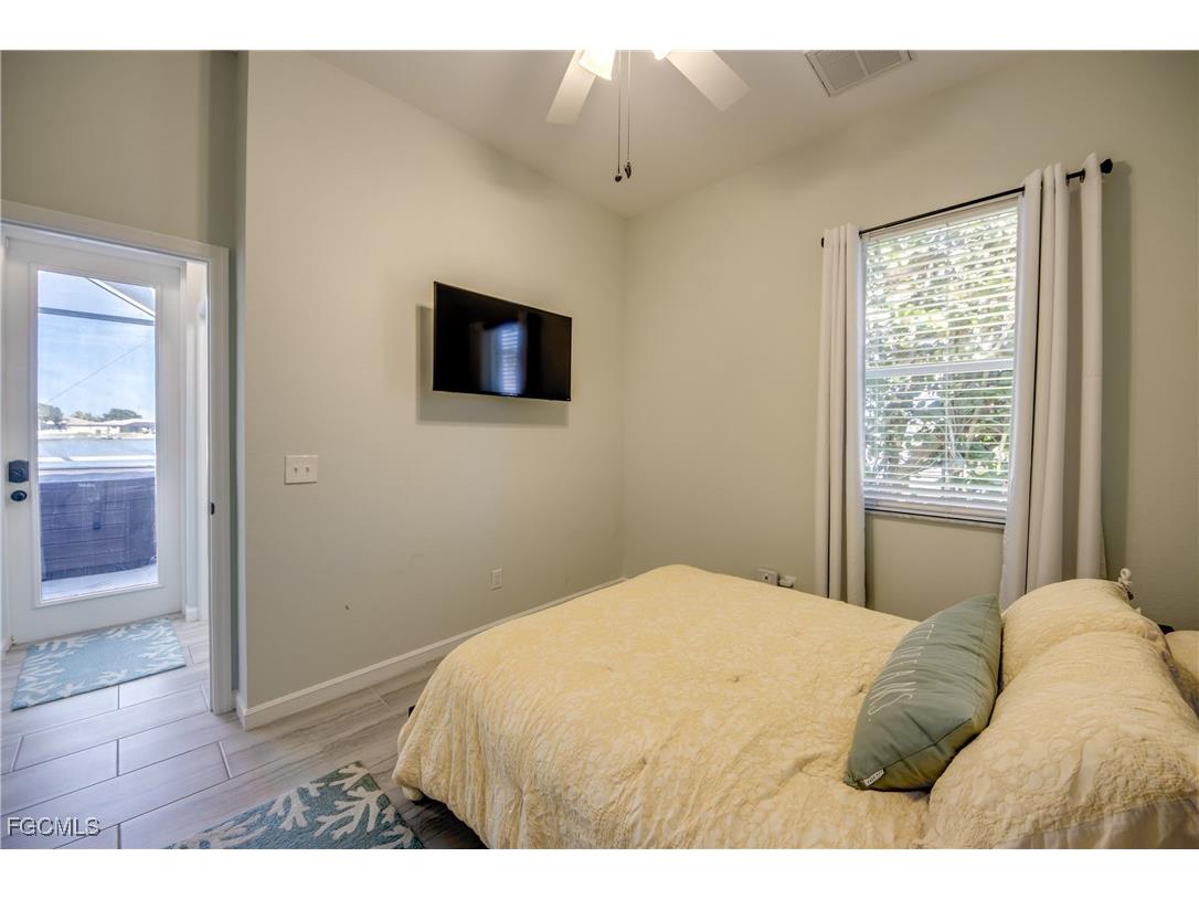 118 NE 21st Avenue Cape Coral FL 33909 2025004261 image31