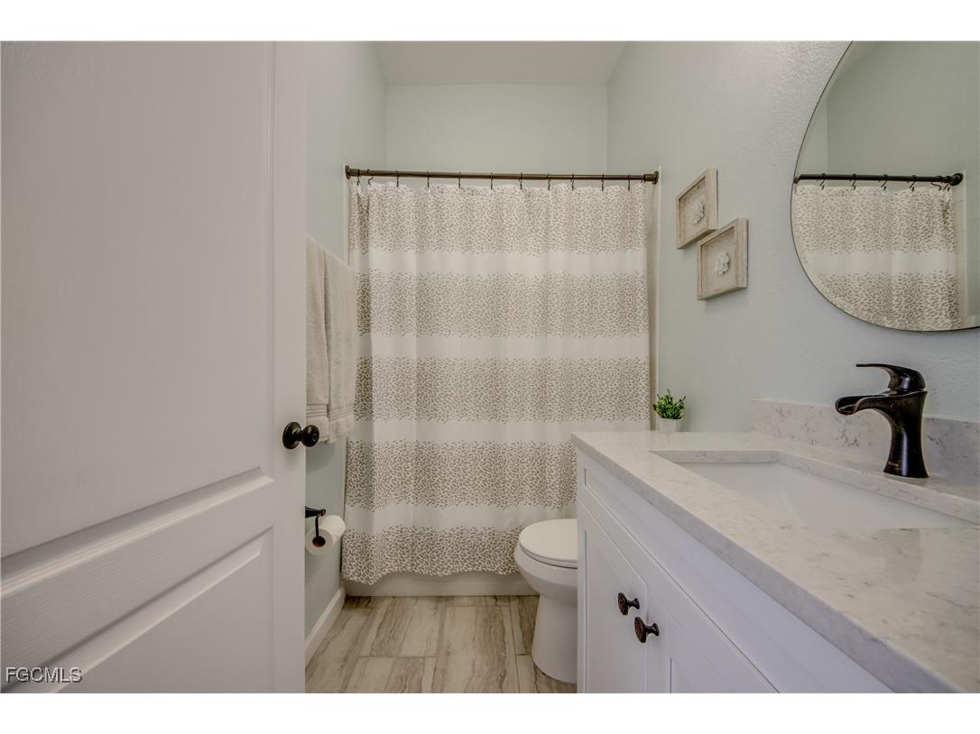 118 NE 21st Avenue Cape Coral FL 33909 2025004261 image33
