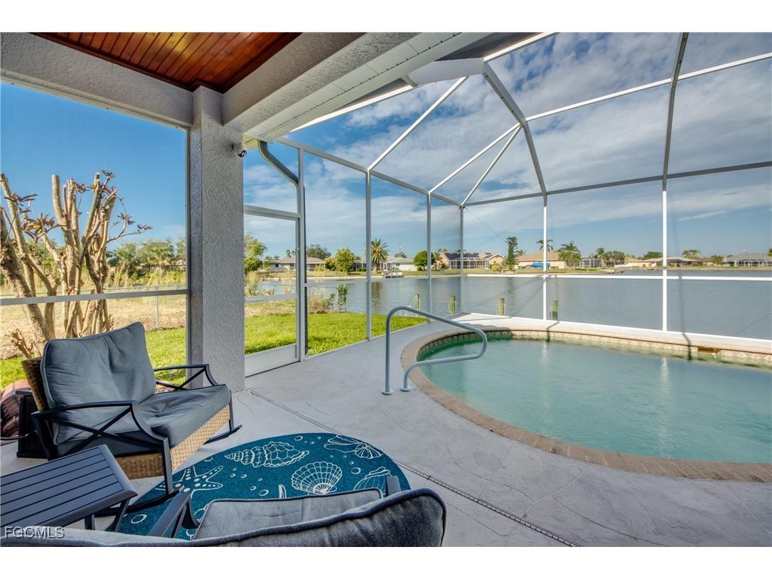 118 NE 21st Avenue Cape Coral FL 33909 2025004261 image38