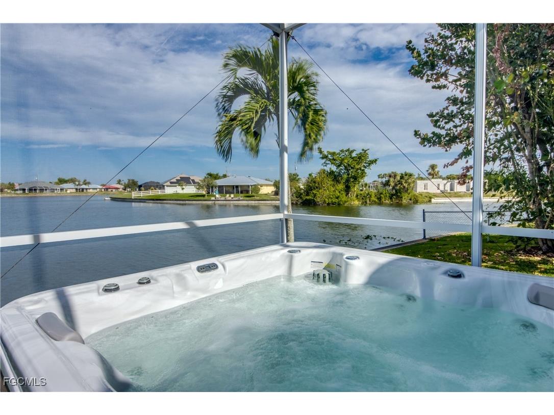 118 NE 21st Avenue Cape Coral FL 33909 2025004261 image40